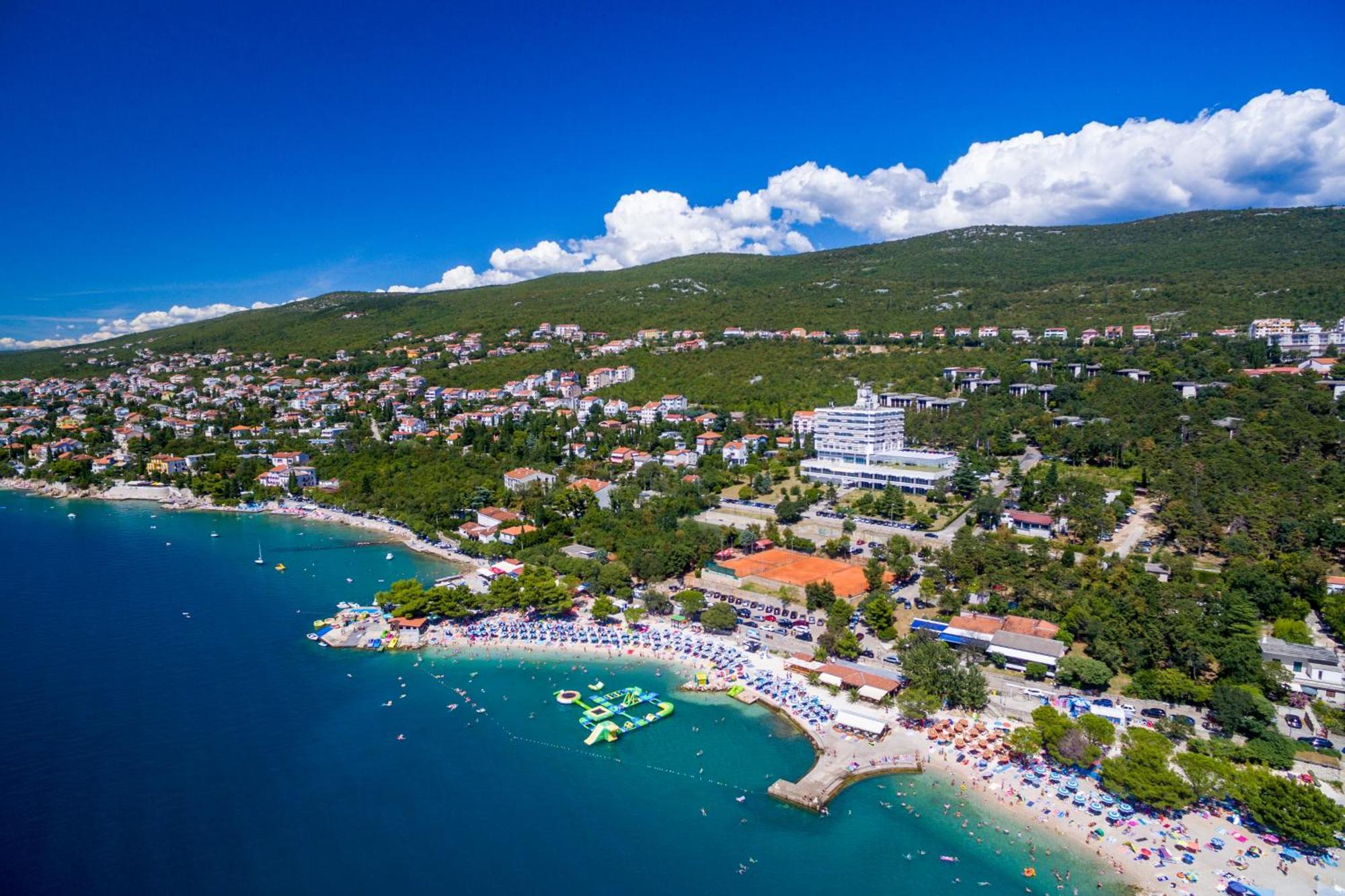 Hotel Omorika Crikvenica Exterior foto