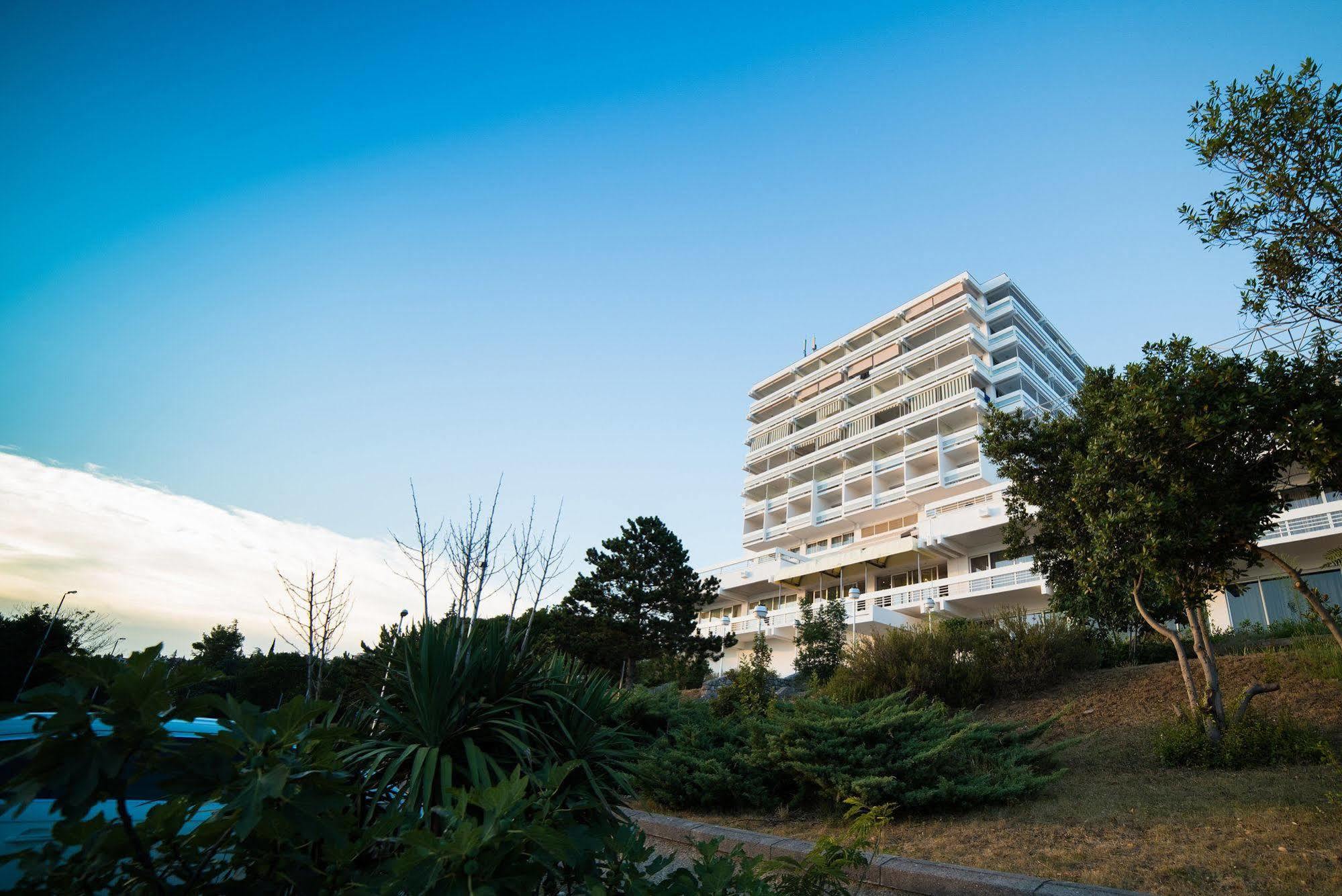 Hotel Omorika Crikvenica Exterior foto